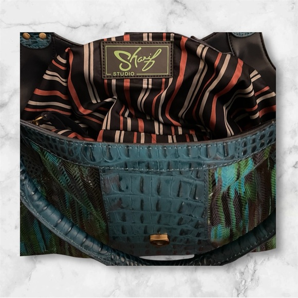 Sharif Studio Shoulder Bag EUC Croc embossed with magnetic closure Retail $400 - Picture 4 of 8